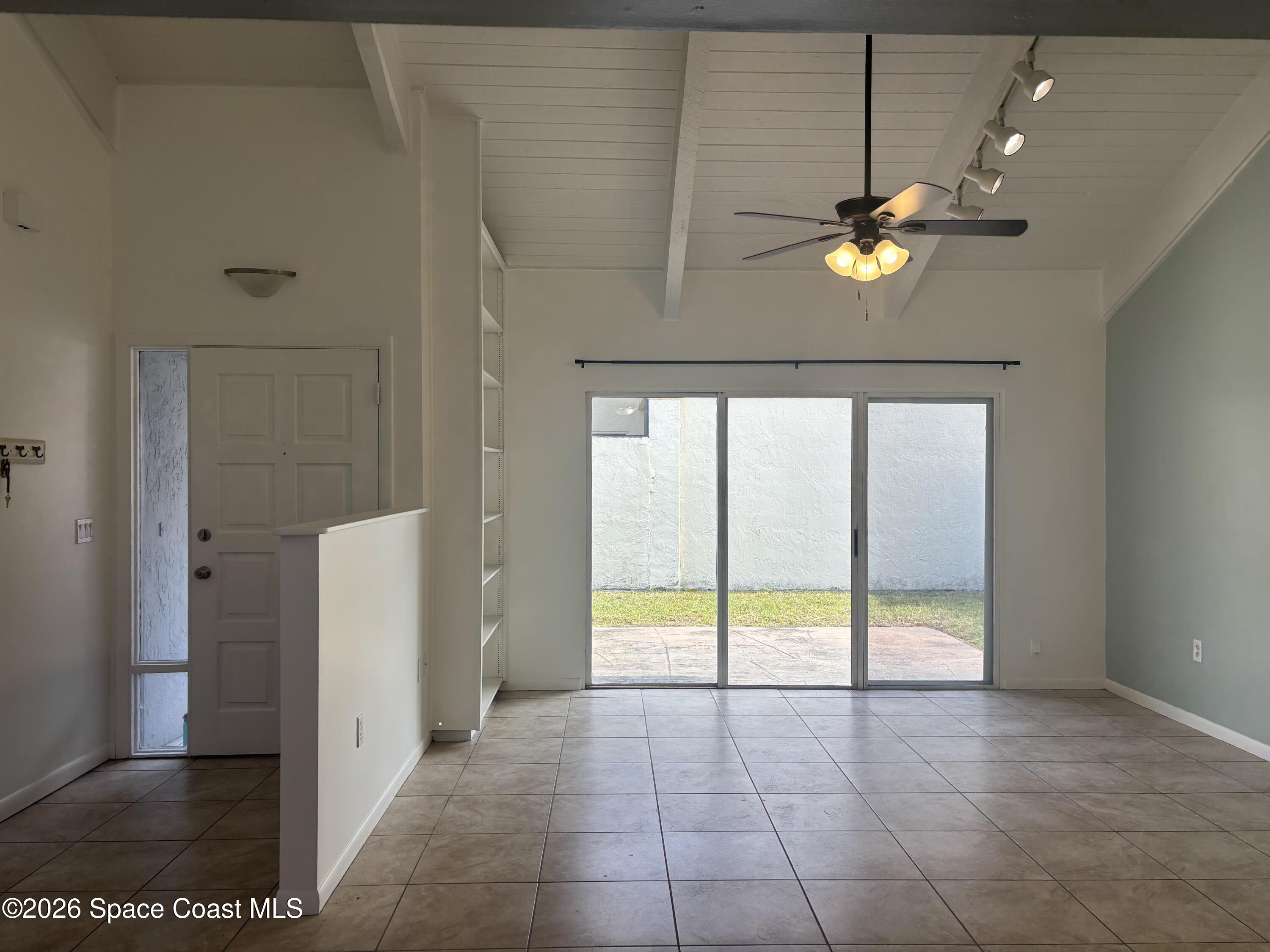 467 Willow Tree Drive Melbourne, FL 32940 - Photo 2 of 19 467 Willow Tree
