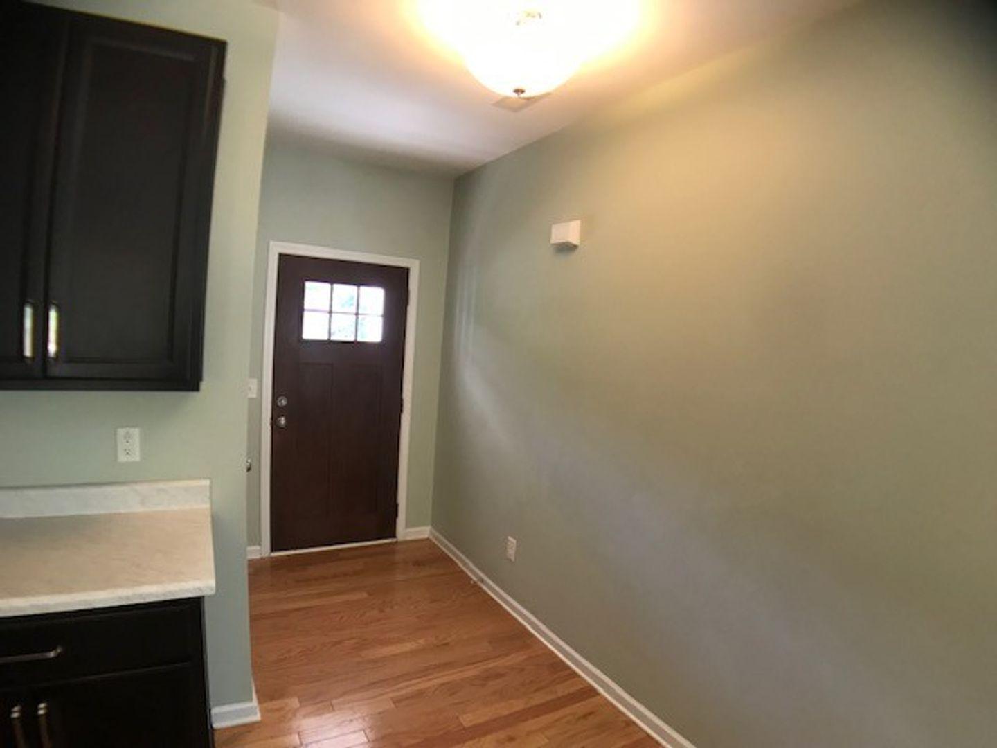 110 Gregory Drive Cary, NC 27513 - Photo 4 of 25 Photo #4