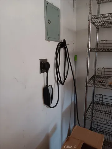 $2,800 | 14730 Normandie Avenue, Unit 4, Gardena, CA 90247