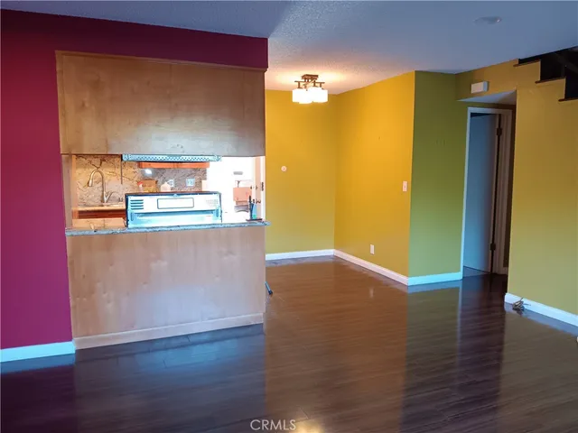 $2,800 | 14730 Normandie Avenue, Unit 4, Gardena, CA 90247