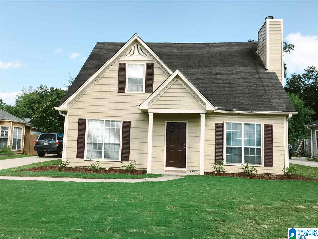 403 Walker Way Pelham, AL 35124 - Photo 2 of 47