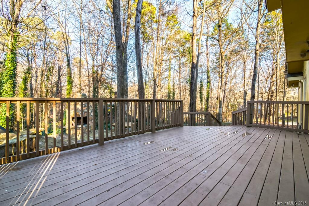 3612 Foxridge Road Charlotte, NC 28226 - Photo 17 of 20 Gallery Image 17