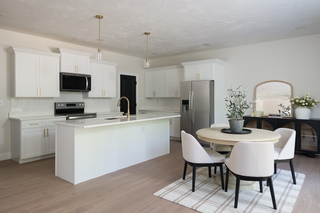 86 High Street, Unit 1 Carver, MA 02330 - Photo 13 of 42