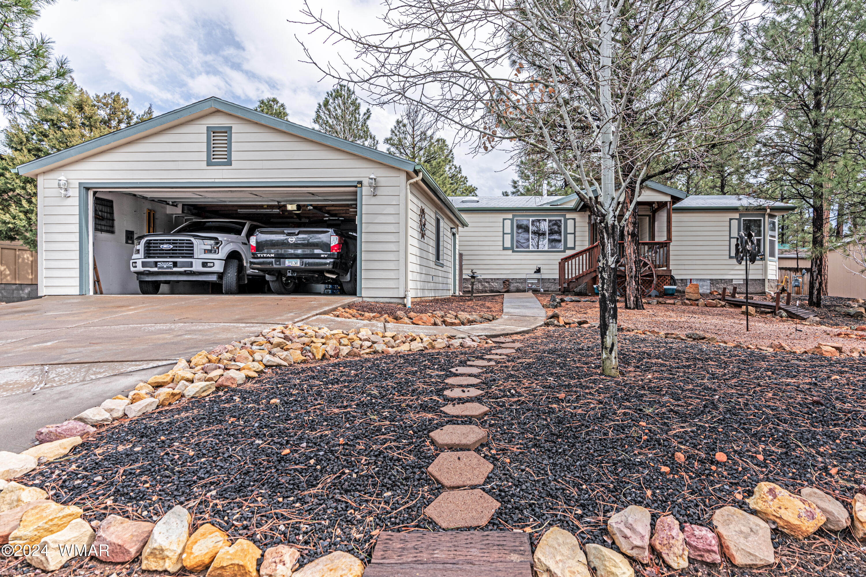 31 Timber Ridge Loop Show Low, AZ 85901 - Photo 2 of 26 Gallery Image 2