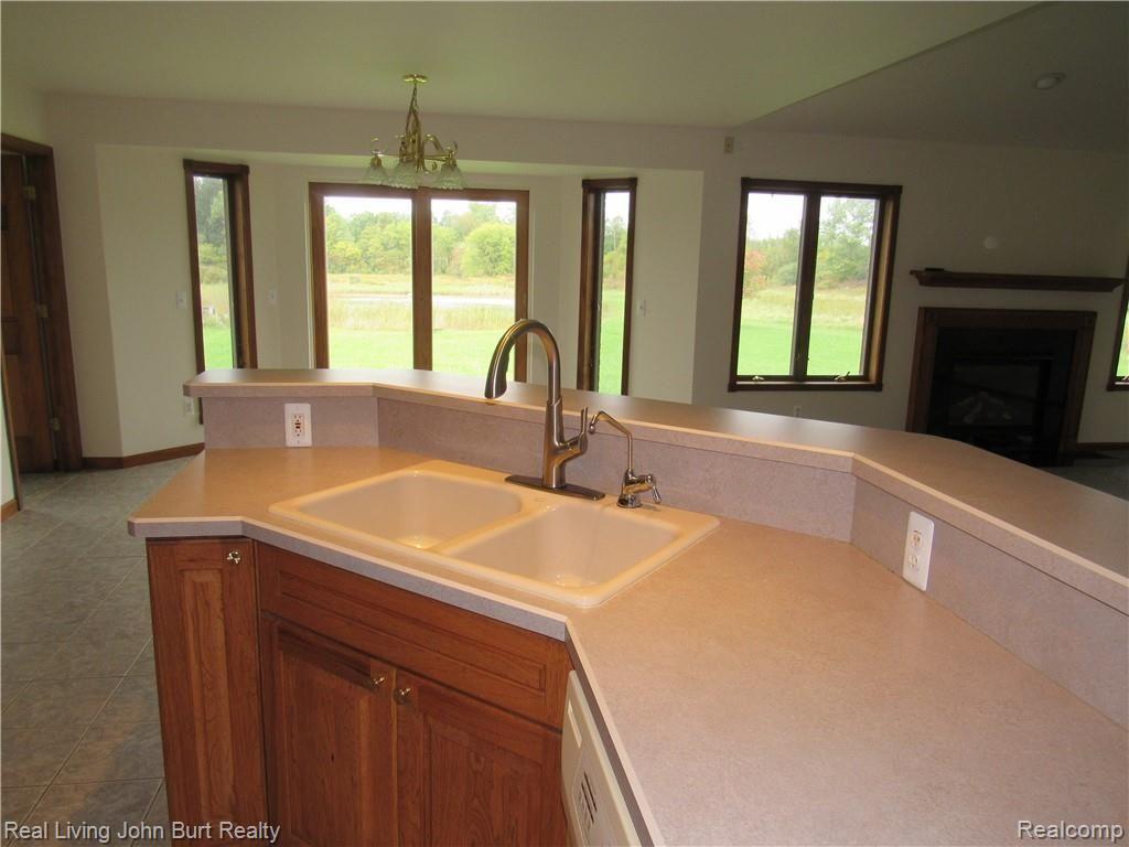 73731 McFadden Road Armada, MI 48005 - Photo 29 of 32 IMG_1877.JPG