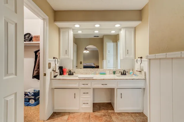 $359,000 | 5713 76th Street, Lubbock, TX 79424