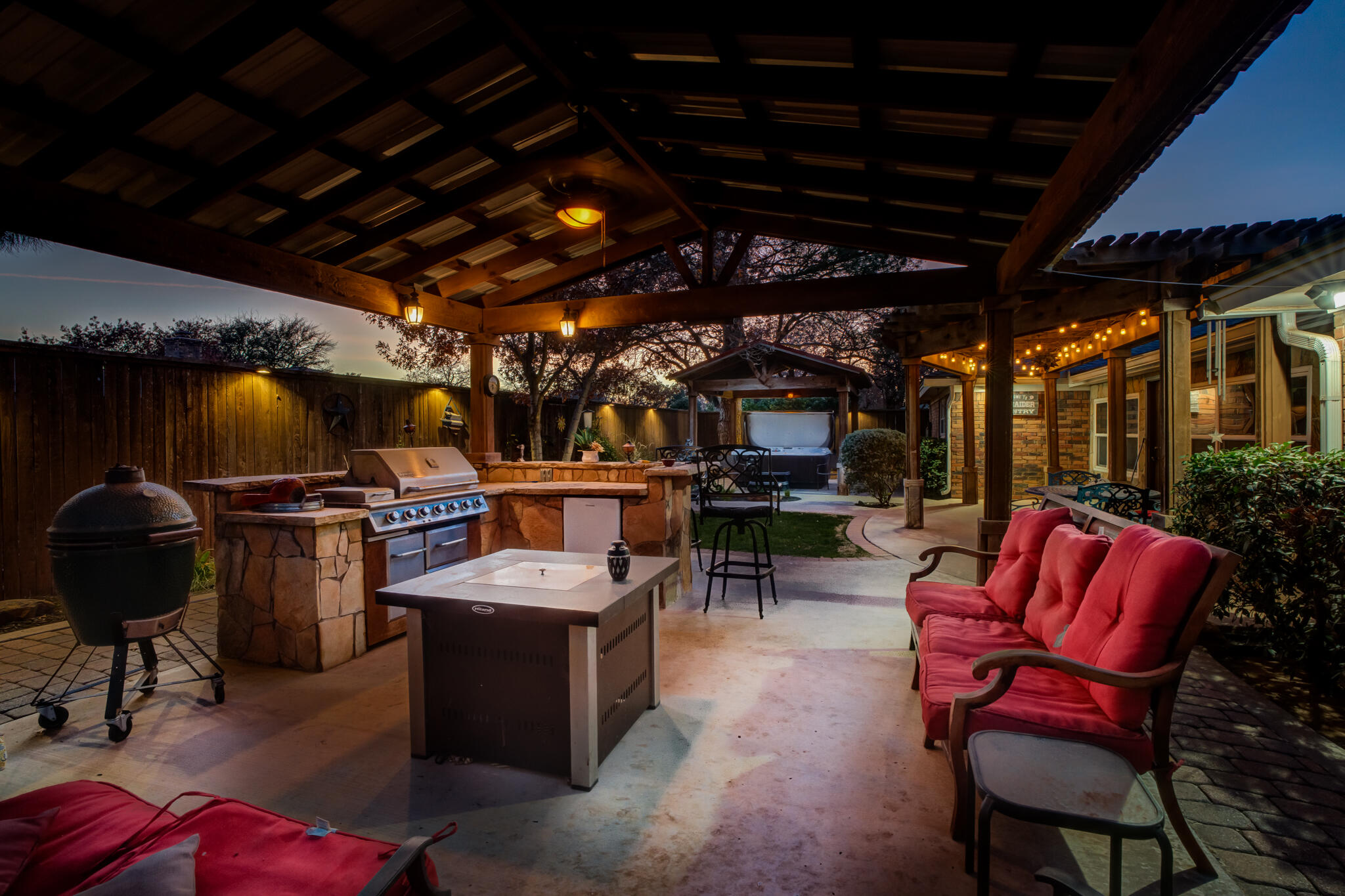 5713 76th Street Lubbock, TX 79424 - Photo 58 of 62 a view of a chairs and table in the patio