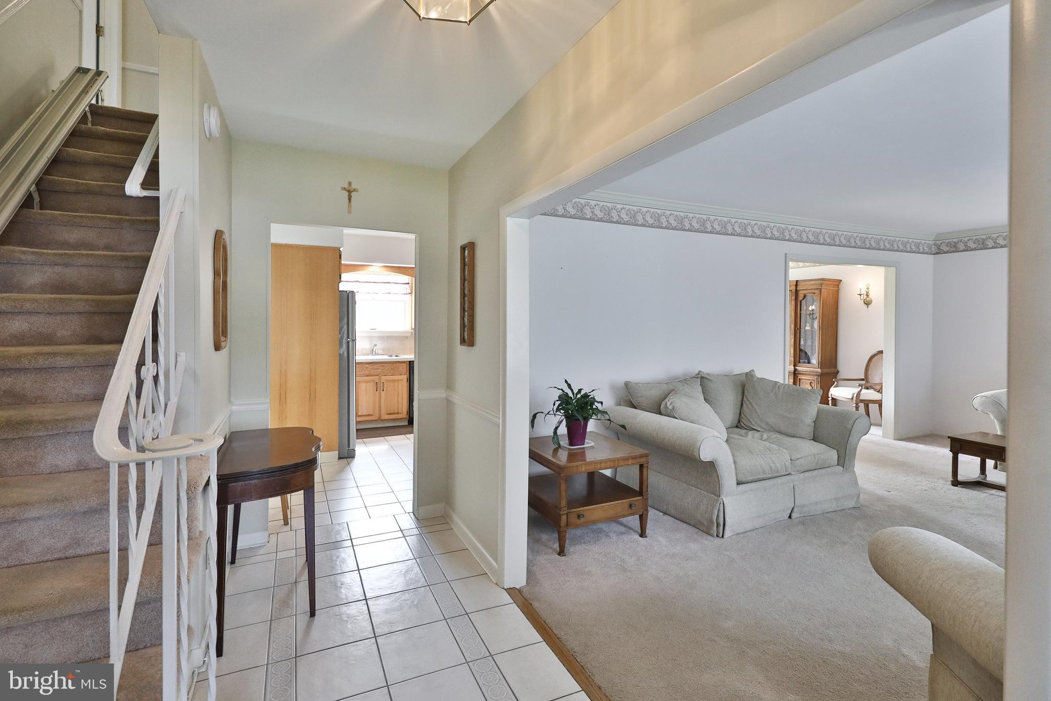 3218 Hayes Road Norristown, PA 19403 - Photo 3 of 24 Foyer