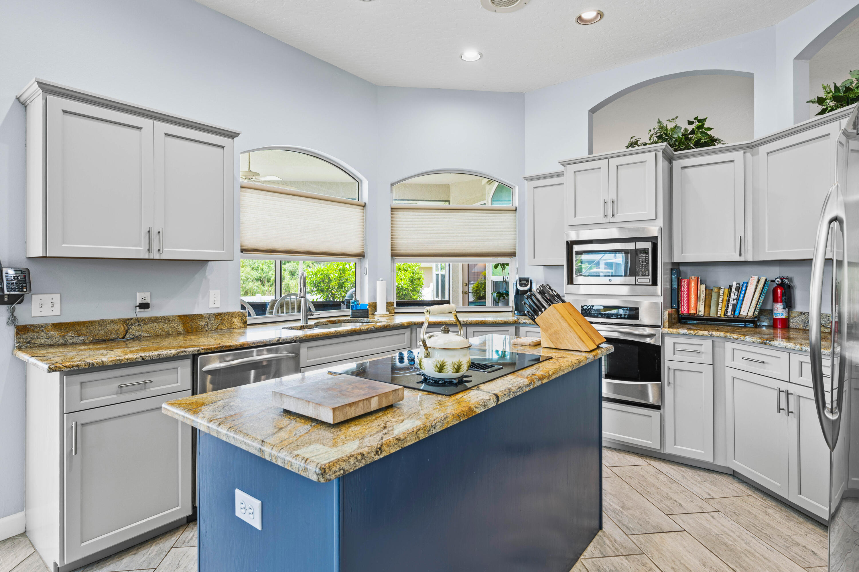 3455 Shady Run Road Melbourne, FL 32934 - Photo 8 of 47 Kitchen