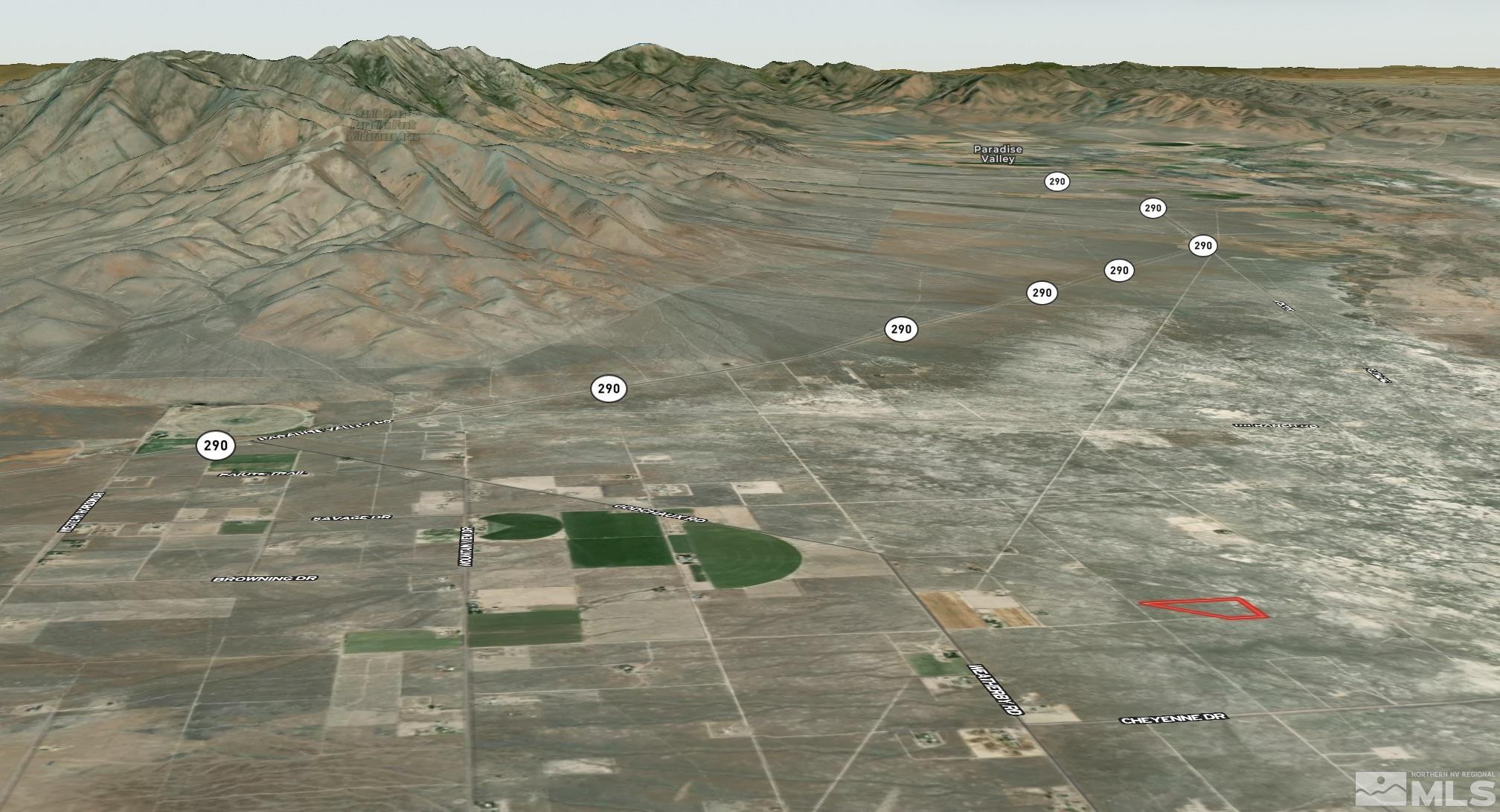 Godchaux Road Winnemucca, NV 89445 - Photo 2 of 4 a view of a backyard of the house