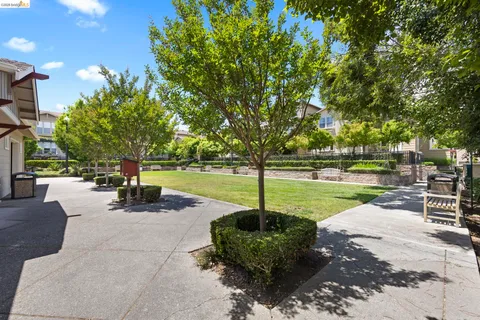 $525,000 | 1524 Tucker Street, Oakland, CA 94603
