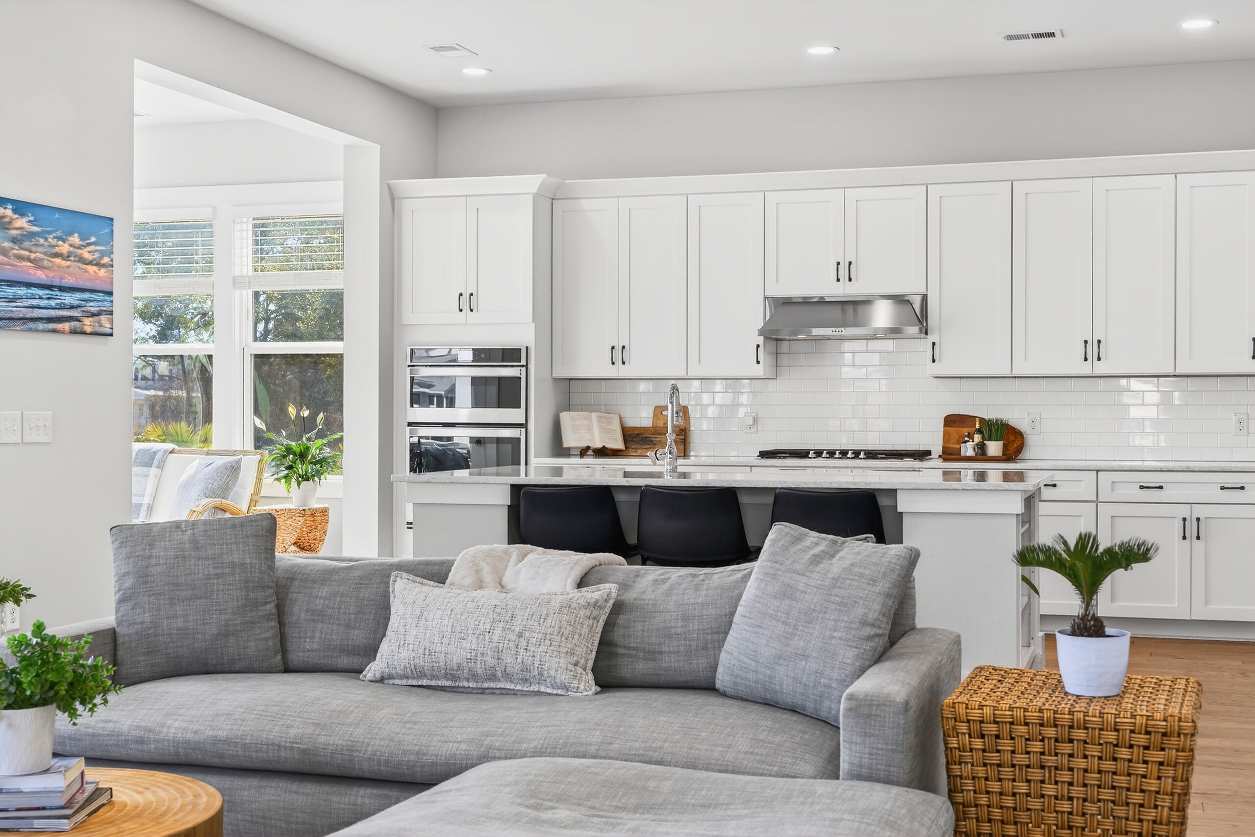 1464 Stratton Place Mount Pleasant, SC 29466 - Photo 15 of 86 Living area into kitchen