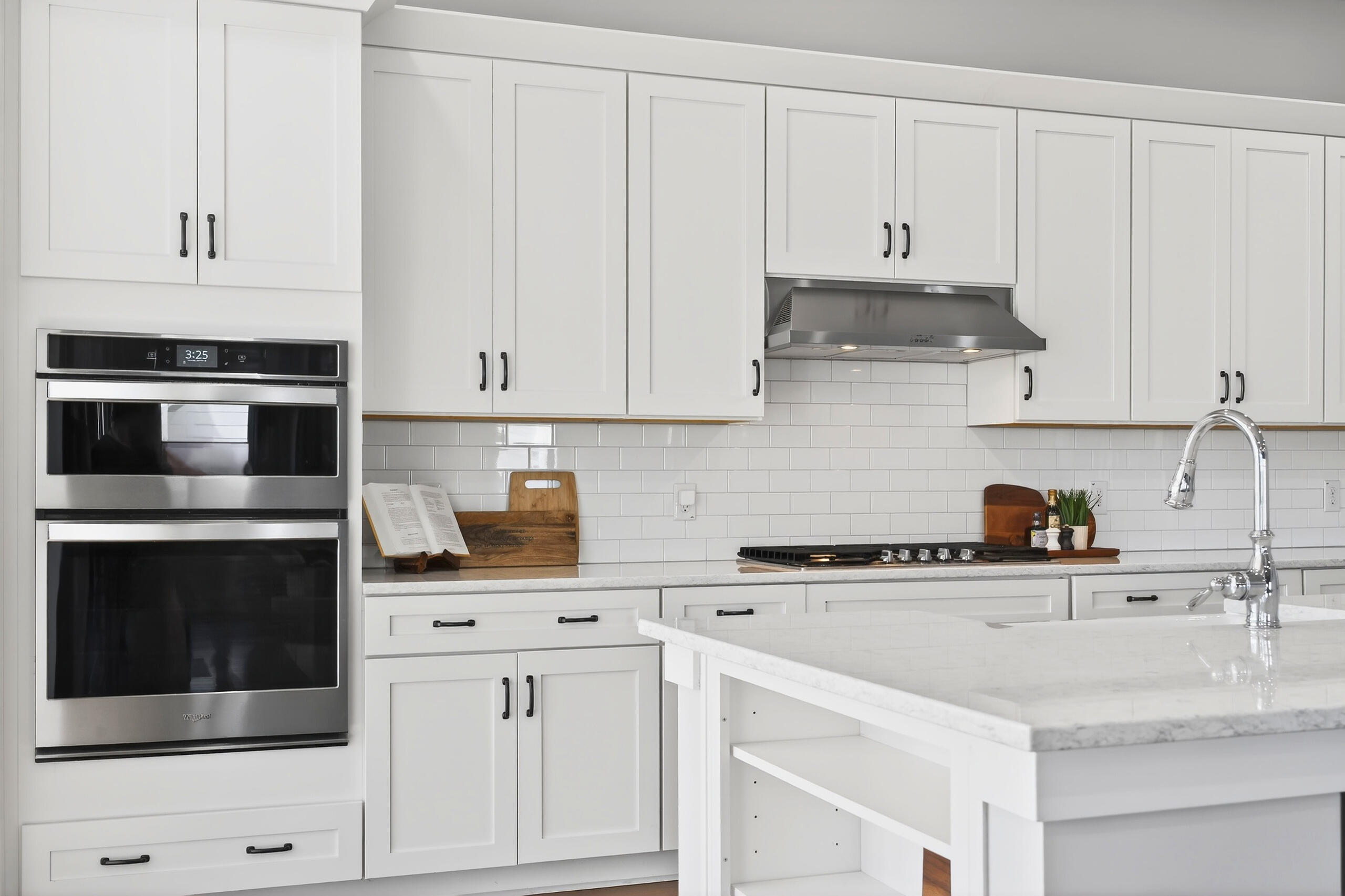 1464 Stratton Place Mount Pleasant, SC 29466 - Photo 22 of 86 Kitchen