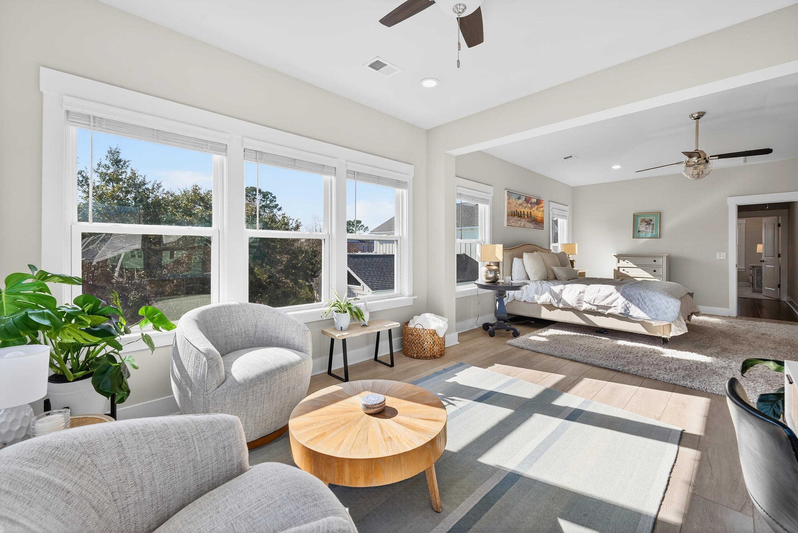 1464 Stratton Place Mount Pleasant, SC 29466 - Photo 40 of 86 Spacious sitting area