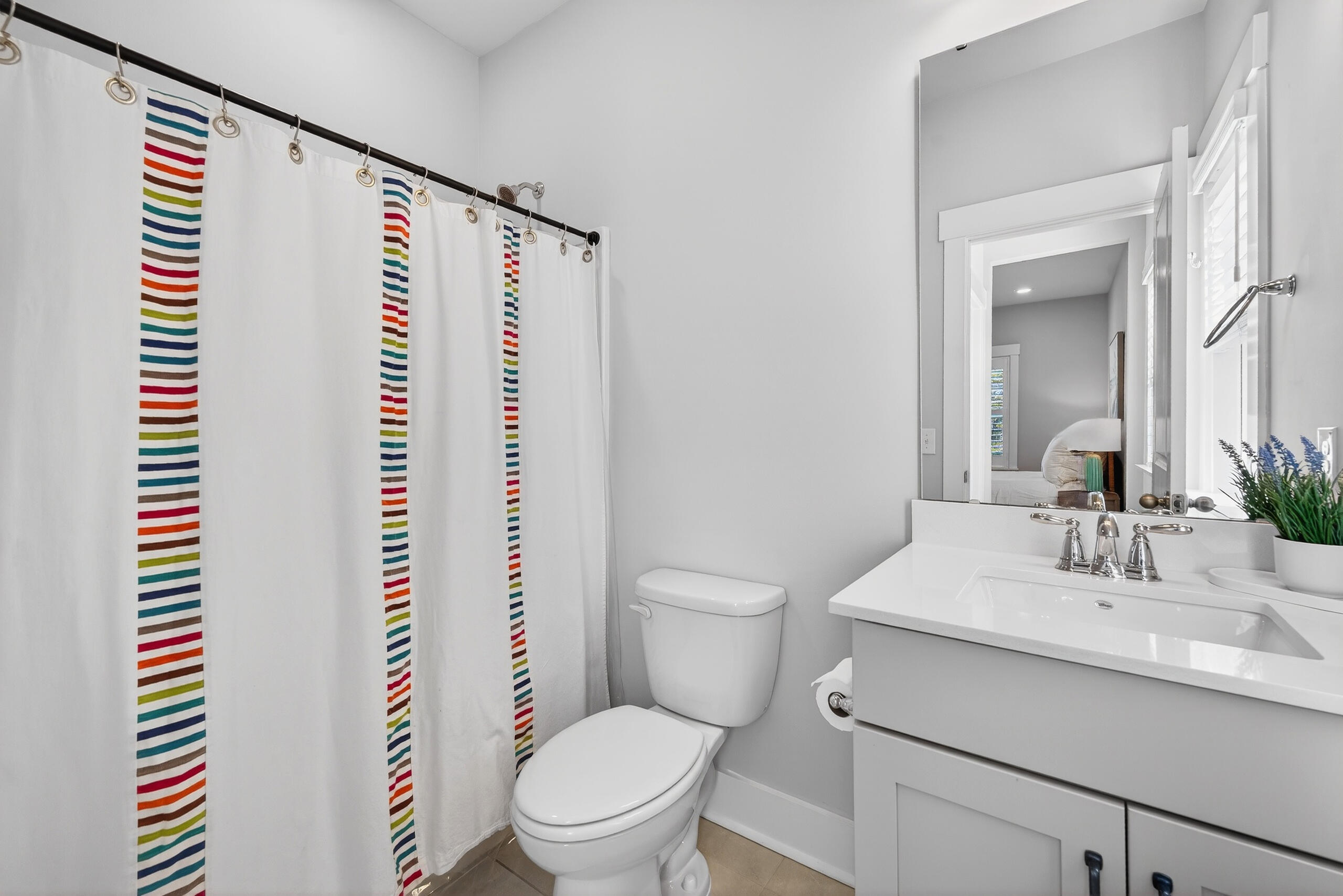 1464 Stratton Place Mount Pleasant, SC 29466 - Photo 48 of 86 Ensuite bathroom #2