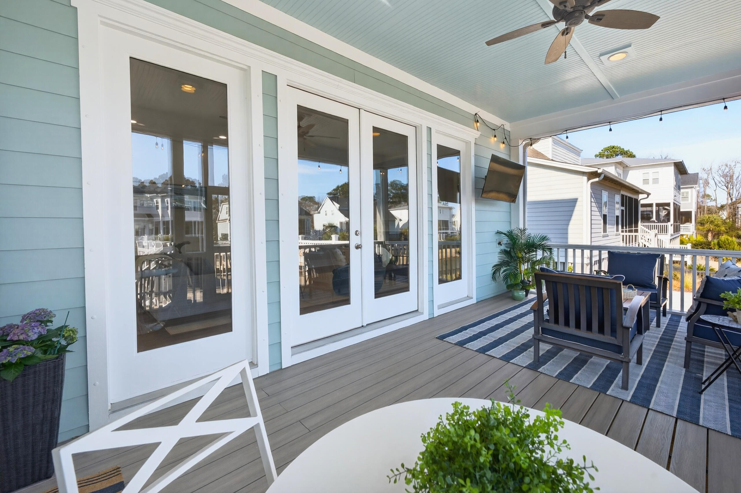1464 Stratton Place Mount Pleasant, SC 29466 - Photo 61 of 86 Screened porch
