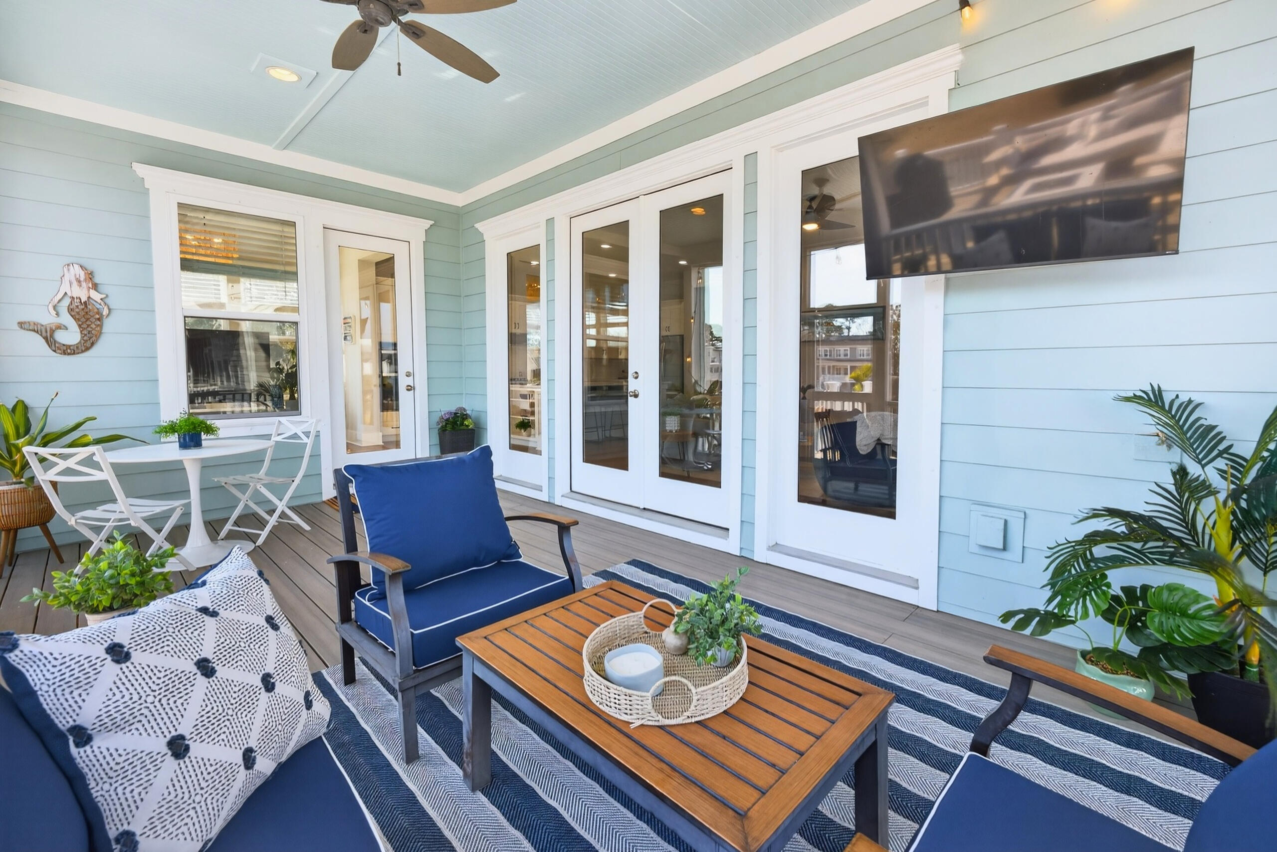 1464 Stratton Place Mount Pleasant, SC 29466 - Photo 63 of 86 Screened porch