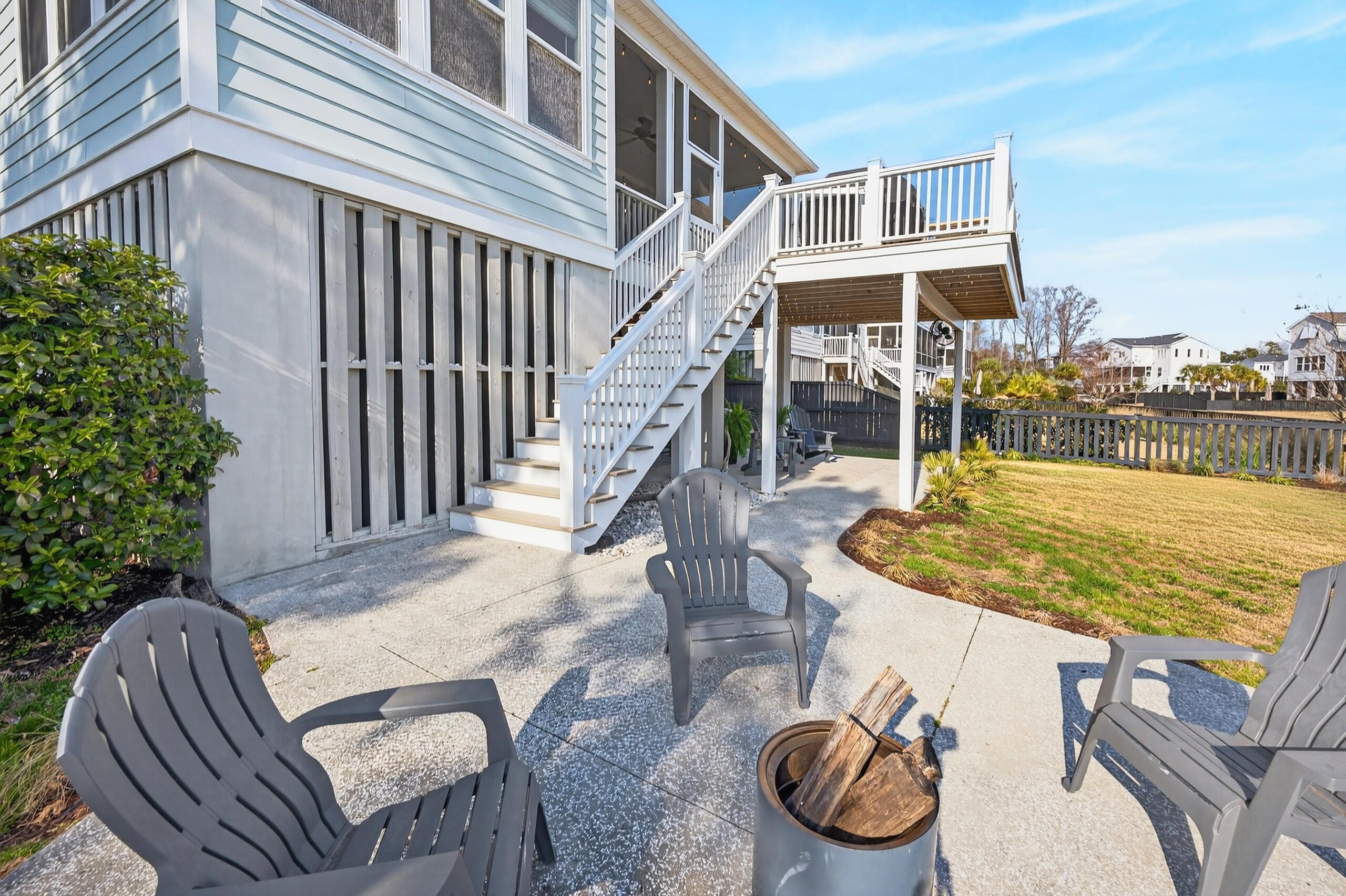 1464 Stratton Place Mount Pleasant, SC 29466 - Photo 67 of 86 Firepit area