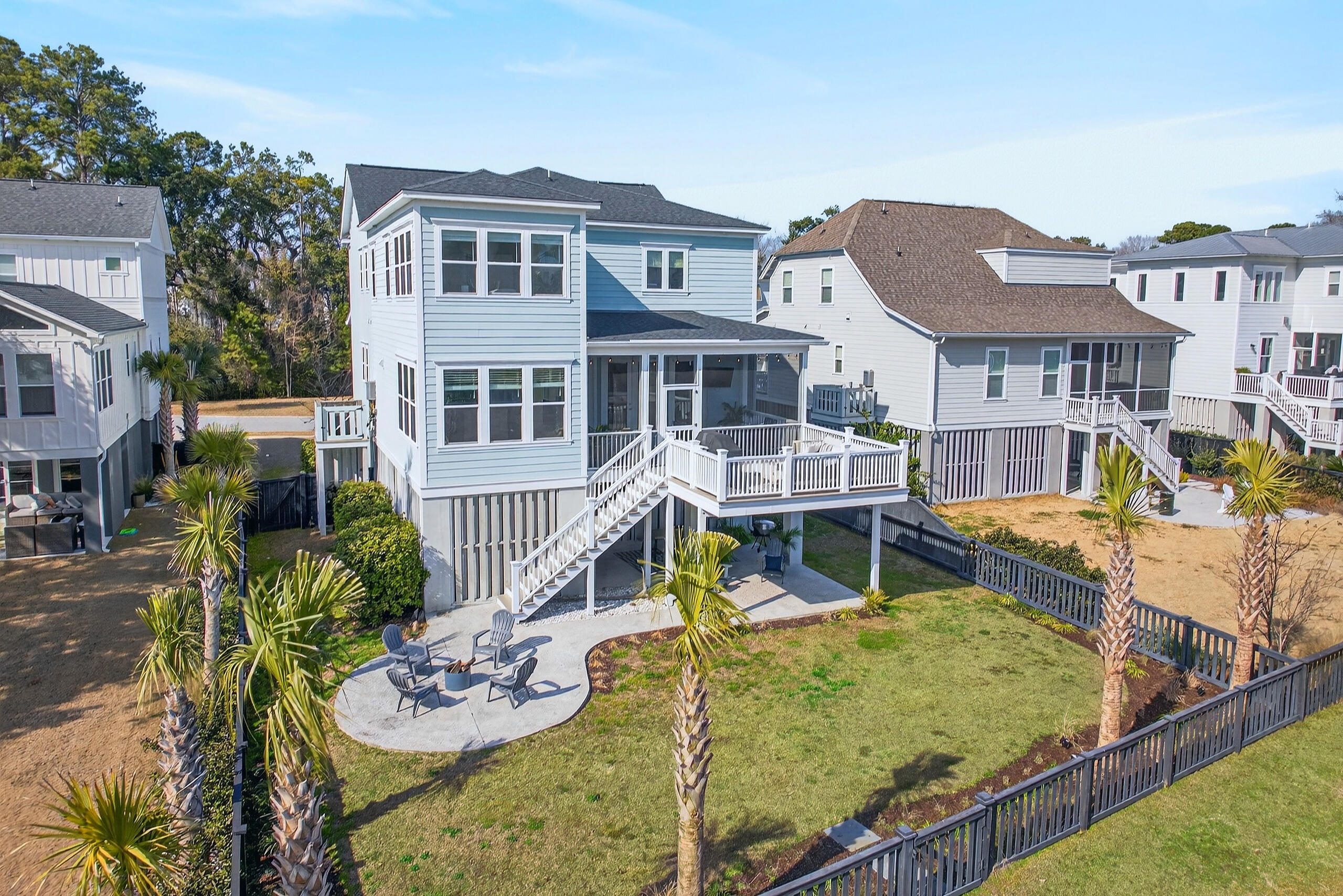 1464 Stratton Place Mount Pleasant, SC 29466 - Photo 81 of 86 Backyard