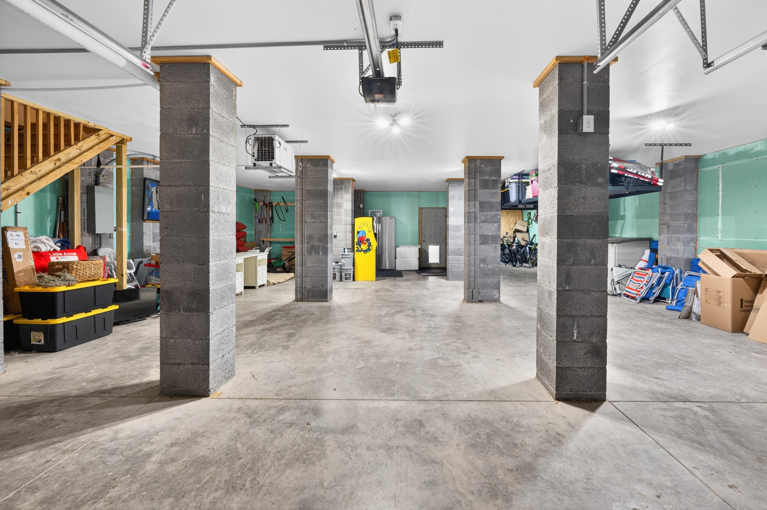 1464 Stratton Place Mount Pleasant, SC 29466 - Photo 84 of 86 Garage