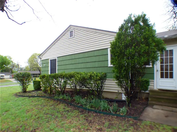 $278,900 | 3801 Sanger Avenue, Waco, TX 76710