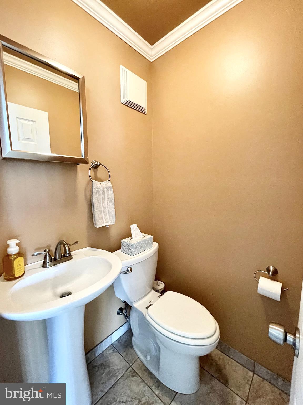 3207 Gurley Road Philadelphia, PA 19154 - Photo 19 of 45