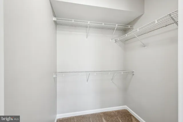 $385,000 | 7514 Snowpea Court, Unit G, Alexandria, VA 22306