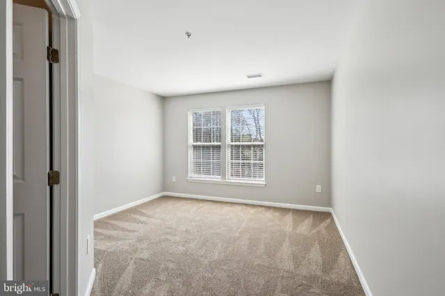 $385,000 | 7514 Snowpea Court, Unit G, Alexandria, VA 22306