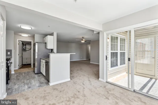 $385,000 | 7514 Snowpea Court, Unit G, Alexandria, VA 22306