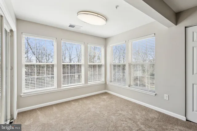 $385,000 | 7514 Snowpea Court, Unit G, Alexandria, VA 22306