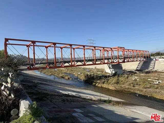 $3,800 | 2445 Harwood Street, Unit 2443, Los Angeles, CA 90031