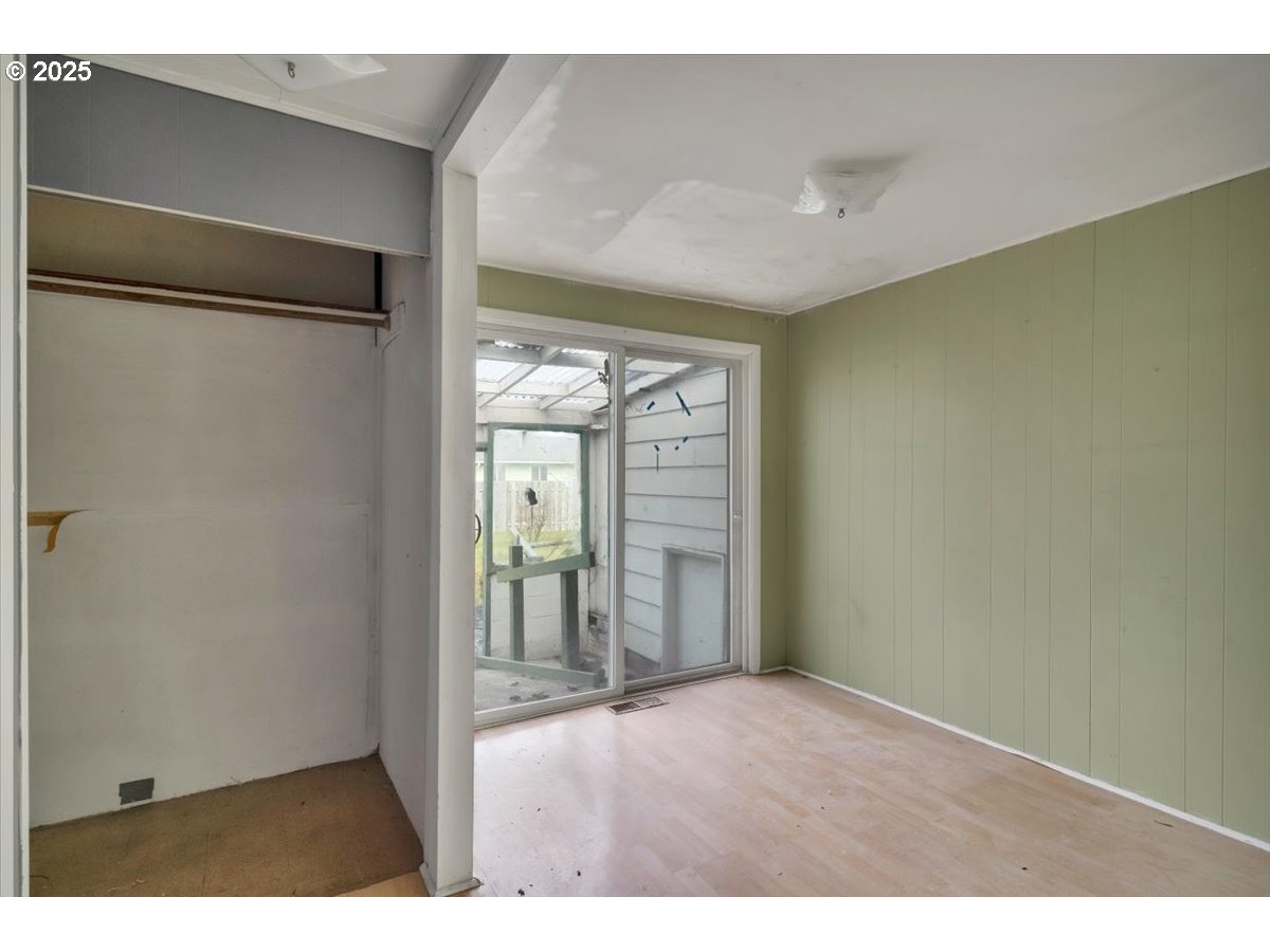 1110 6th Avenue Seaside, OR 97138 - Photo 27 of 48