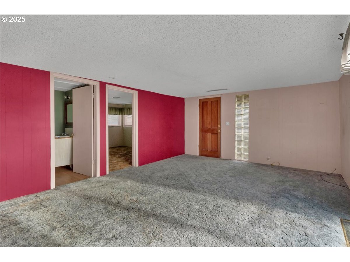 1110 6th Avenue Seaside, OR 97138 - Photo 31 of 48