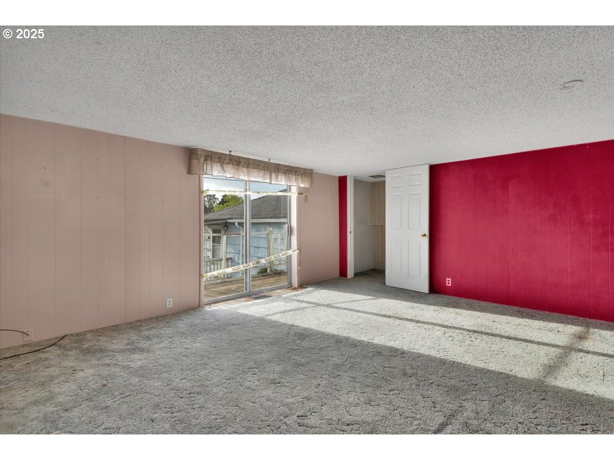 1110 6th Avenue Seaside, OR 97138 - Photo 33 of 48