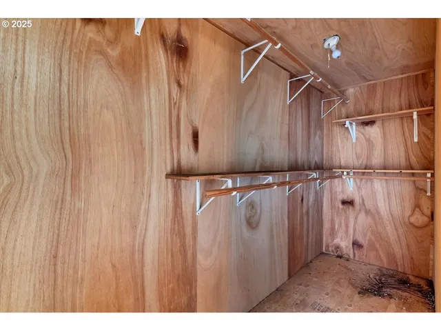 $324,900 | 1110 6th Avenue, Seaside, OR 97138