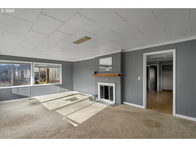 $324,900 | 1110 6th Avenue, Seaside, OR 97138