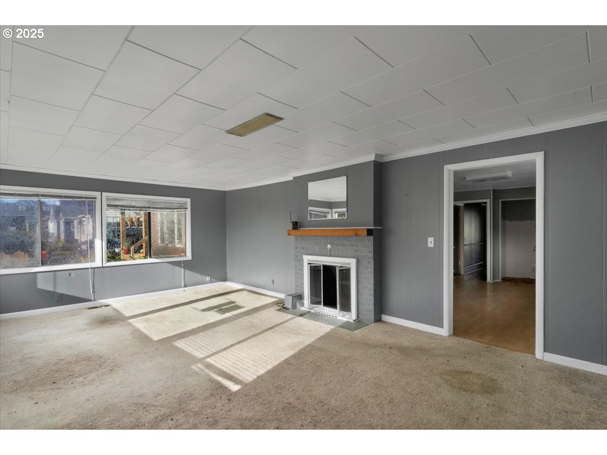 1110 6th Avenue Seaside, OR 97138 - Photo 10 of 48