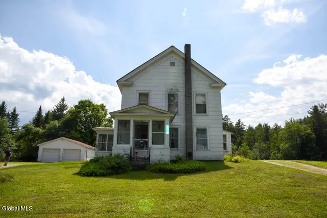 $274,900 | 574 Morse Memorial Highway, Minerva, NY 12857