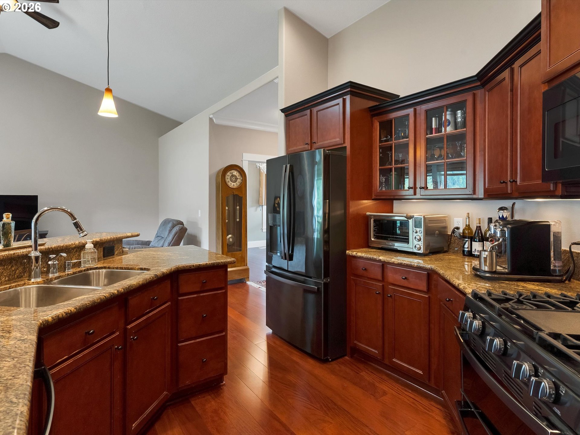1306 Frontier Street Silverton, OR 97381 - Photo 18 of 46