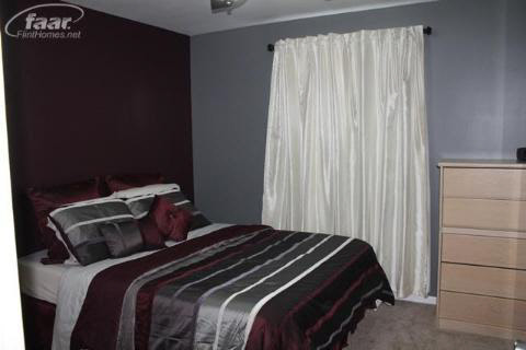 8101 Carpenter Road Flushing, MI 48433 - Photo 9 of 18 20351179-8.JPG