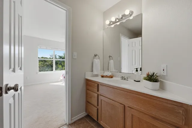 $660,000 | 11205 Oak Branch Drive, Austin, TX 78737