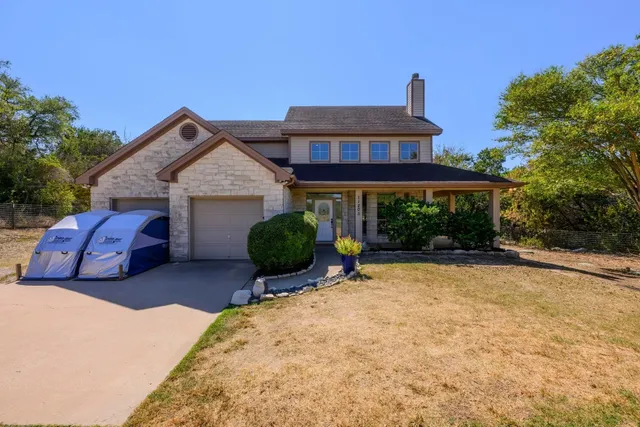 $660,000 | 11205 Oak Branch Drive, Austin, TX 78737