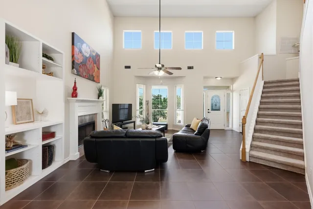 $660,000 | 11205 Oak Branch Drive, Austin, TX 78737