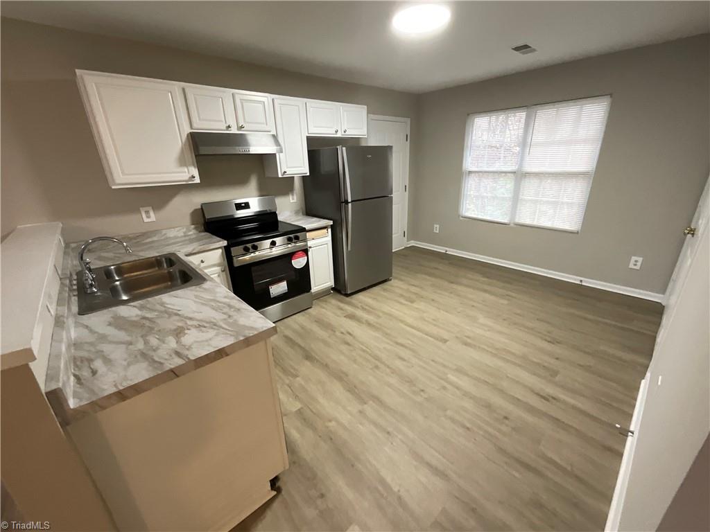 1506 Hidden Creek Terrace High Point, NC 27260 - Photo 8 of 18