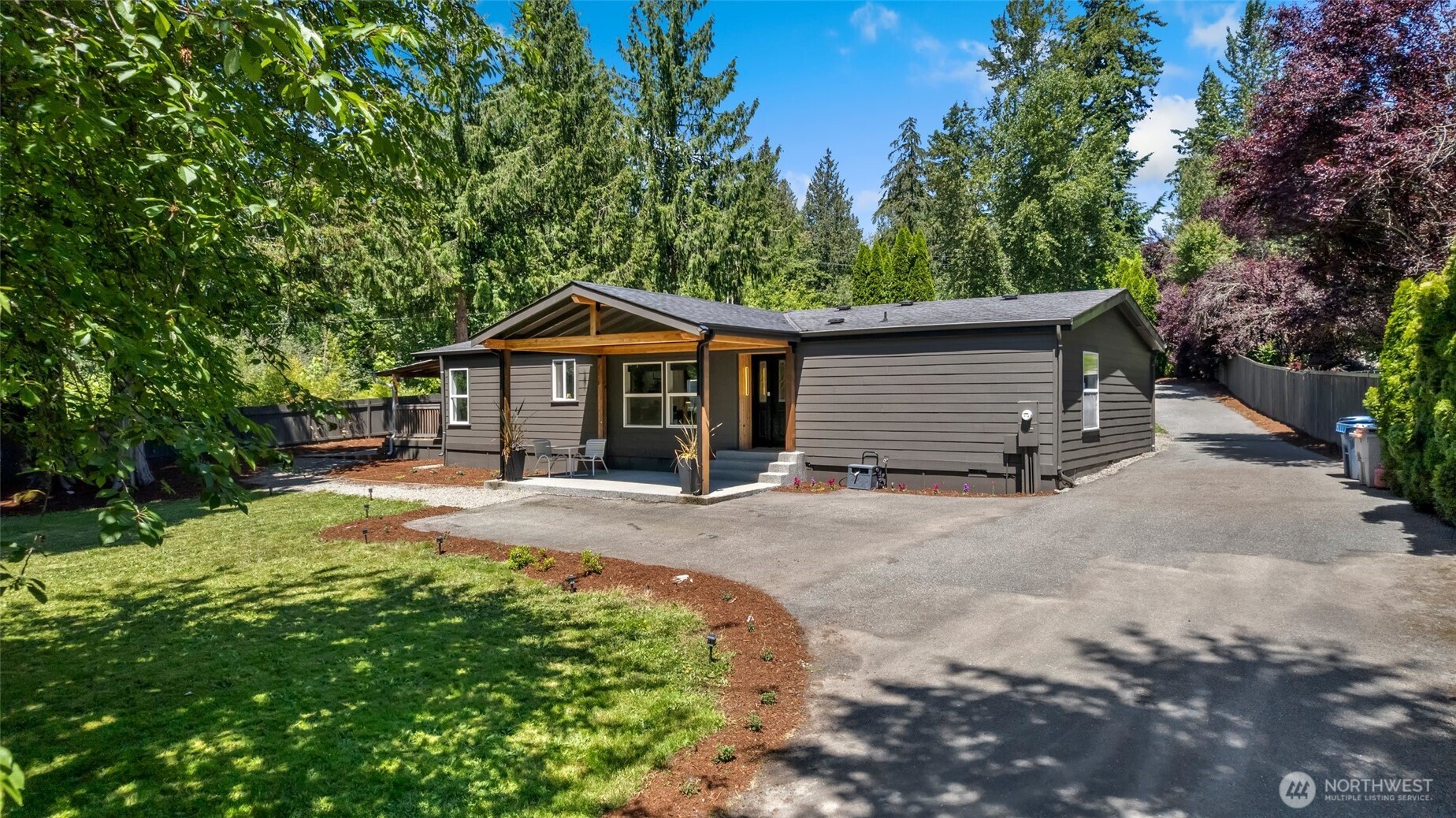 19616 Southeast 192nd Street Renton, WA 98058 - Photo 3 of 34
