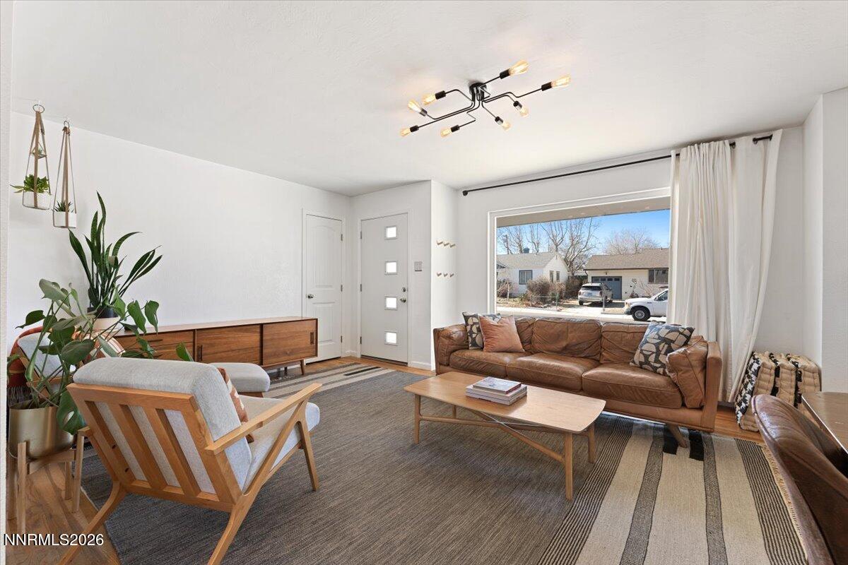 736 Yori Avenue Reno, NV 89502 - Photo 7 of 35 a living room with furniture