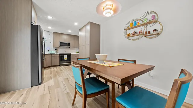 a view of a kitchen area