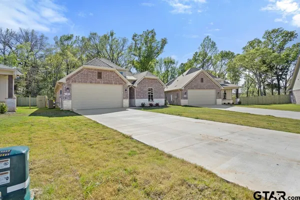 $359,999 | 492 Preston Rdg Drive, Tyler, TX 75703