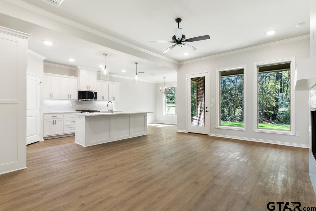 492 Preston Rdg Drive Tyler, TX 75703 - Photo 4 of 32