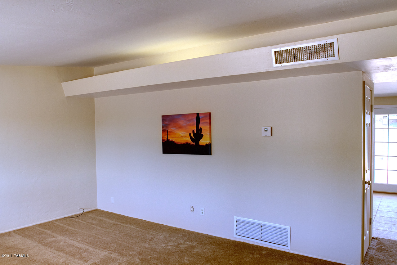 863 West River Road Tucson, AZ 85704 - Photo 5 of 6 Gallery Image 5